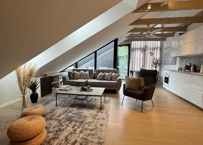 Cuprum Luxury شقة بالانغا