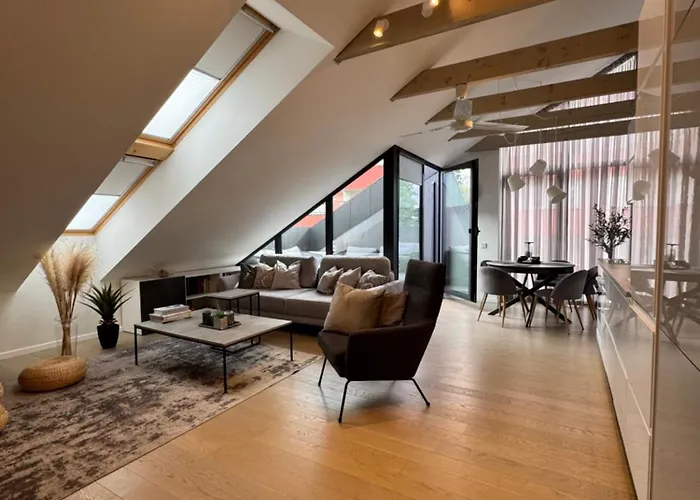 Cuprum Luxury شقة *